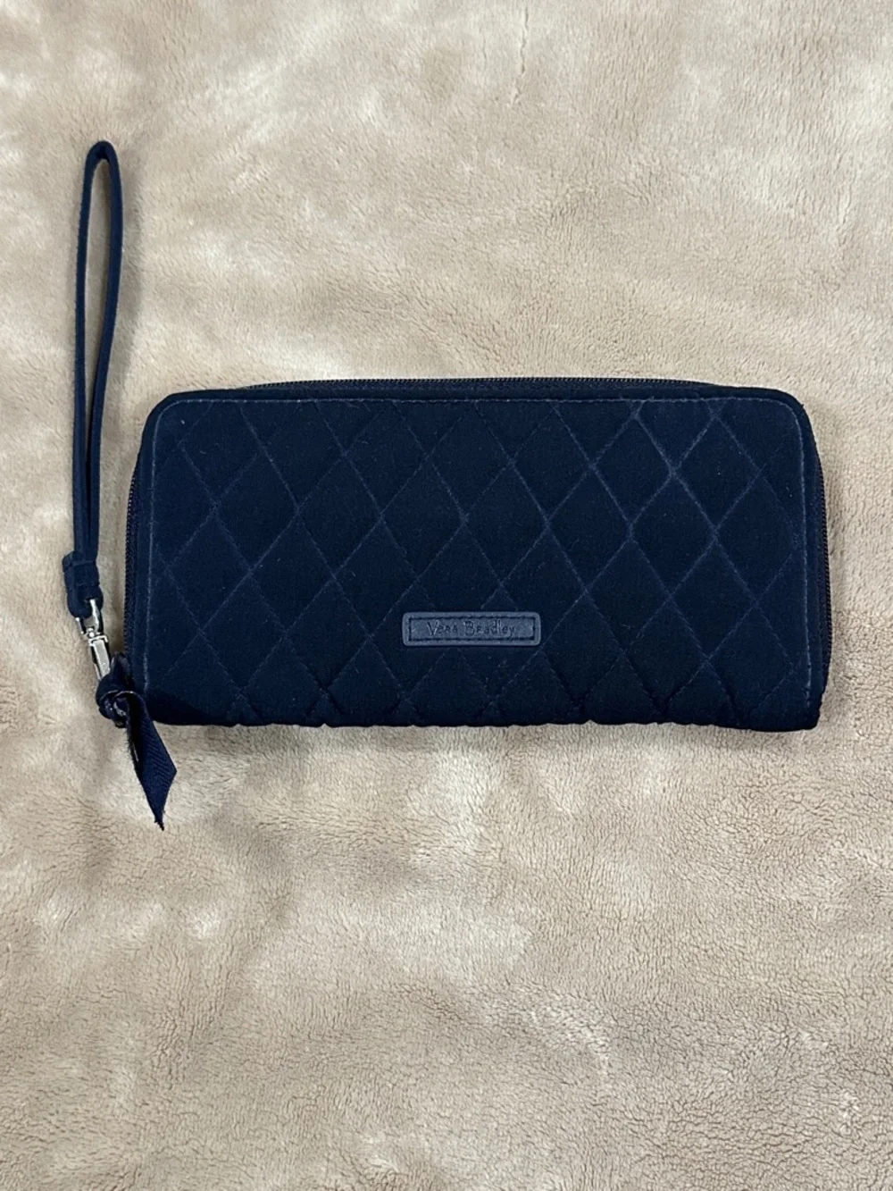 Vera Bradley Quilted Navy Wristlet Wallet - Picture 1 of 4